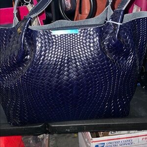 Woven Leather Tote Bag in Deep Navy